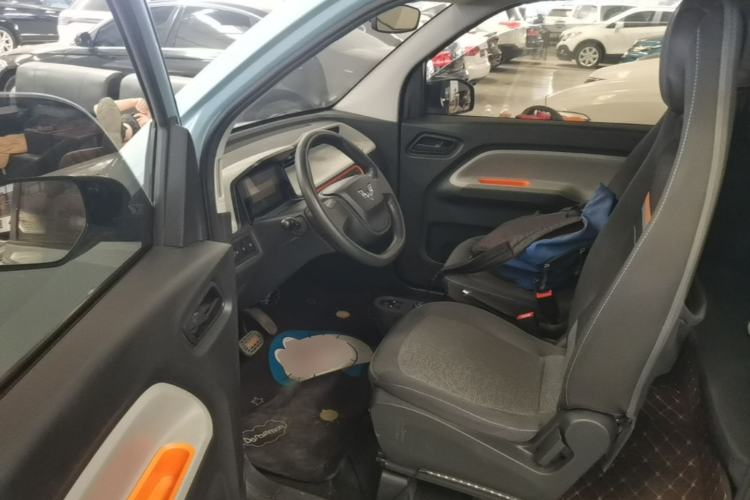 Used Wuling Hongguang MINIEV 2020 Easy Version Lithium-Ion Battery Driver Seat