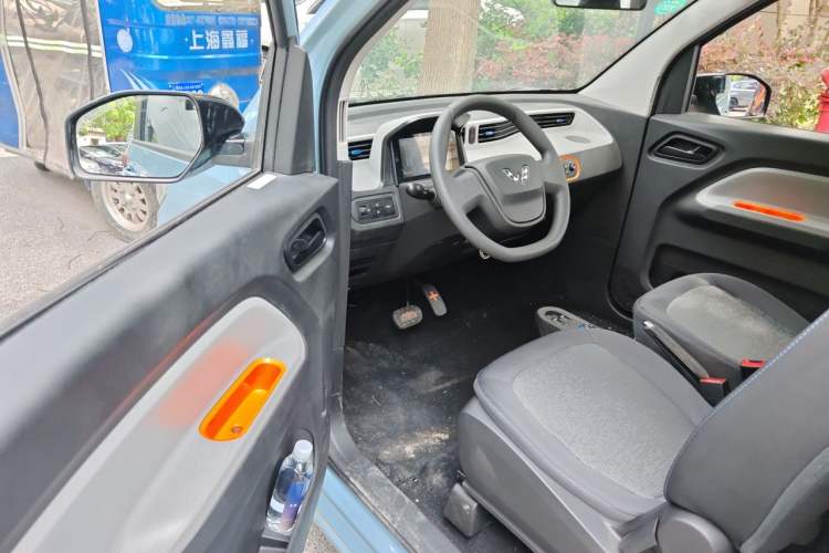 Used Wuling Hongguang MINIEV 2020 Enjoyment Model Lithium Iron Phosphate Driver Seat