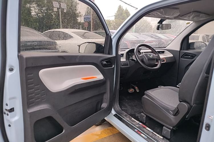 Used Wuling Hongguang MINIEV 2020 Freedom Version Lithium Iron Phosphate Driver Seat