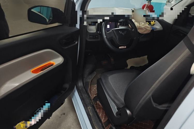 Used Wuling Hongguang MINIEV 2020 Freedom Version Lithium Iron Phosphate Driver Seat