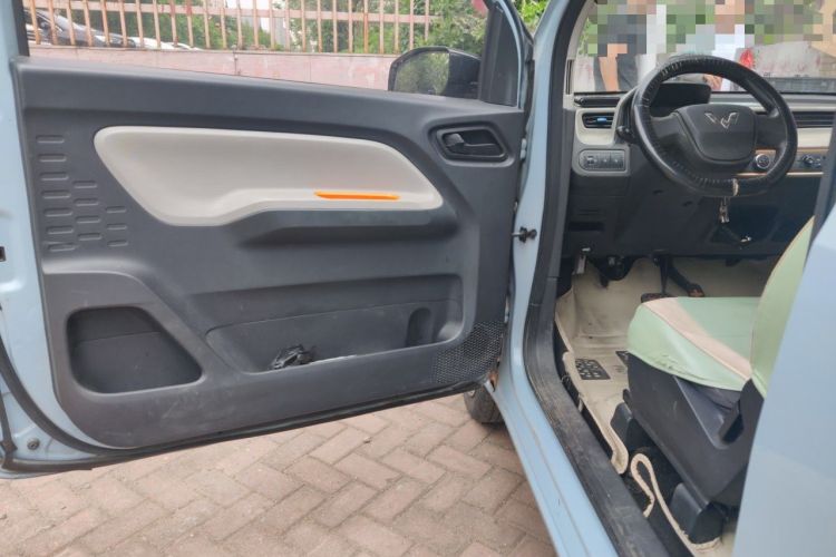 Used Wuling Hongguang MINIEV 2020 Easy Version Lithium-Ion Battery Driver Seat