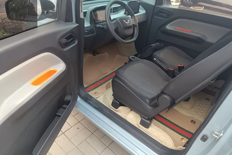 Used Wuling Hongguang MINIEV 2020 Enjoyment Model Lithium Iron Phosphate Driver Seat