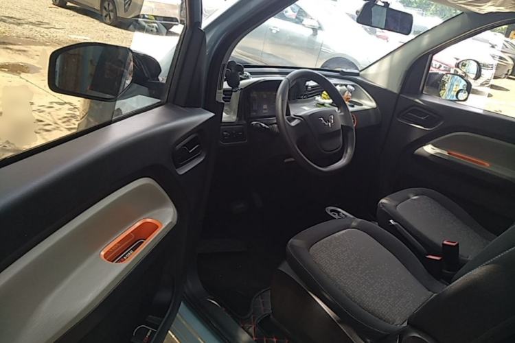 Used Wuling Hongguang MINIEV 2020 Enjoyment Model Lithium Iron Phosphate Driver Seat