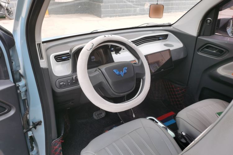 Used Wuling Hongguang MINIEV 2020 Freedom Version Lithium Iron Phosphate Driver Seat