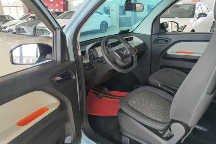 Used Wuling Hongguang MINIEV 2020 Enjoyment Model Lithium Iron Phosphate Driver Seat