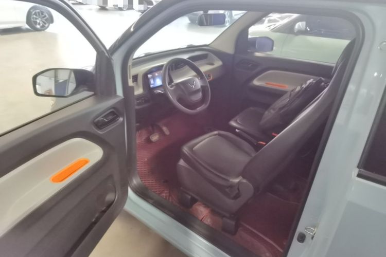 Used Wuling Hongguang MINIEV 2020 Enjoyment Model Lithium Iron Phosphate Driver Seat