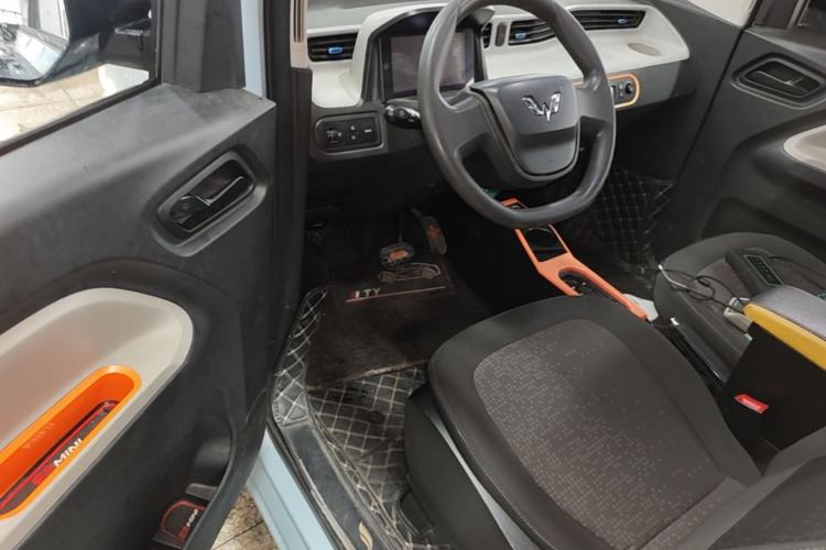 Used Wuling Hongguang MINIEV 2020 Freedom Version Lithium Iron Phosphate Driver Seat