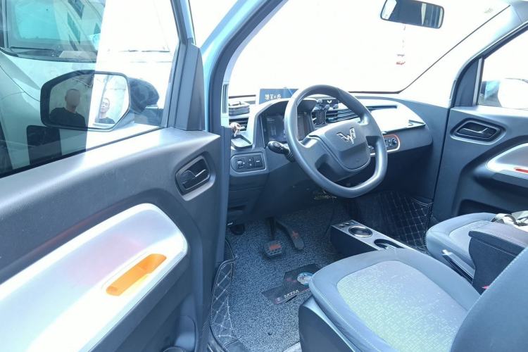 Used Wuling Hongguang MINIEV 2020 Zizai Version Lithium-NMC Driver Seat
