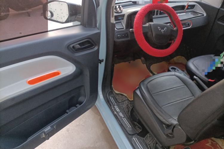Used Wuling Hongguang MINIEV 2020 Easy Version Lithium-Ion Battery Driver Seat
