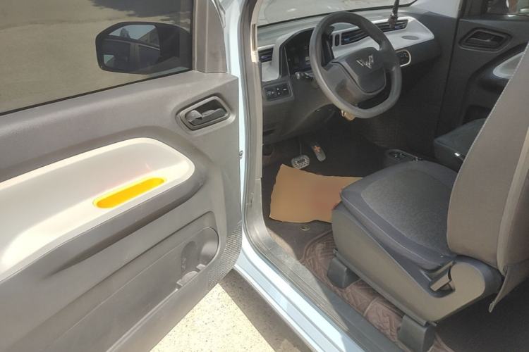 Used Wuling Hongguang MINIEV 2020 Enjoy Edition Lithium-Ion Battery Driver Seat