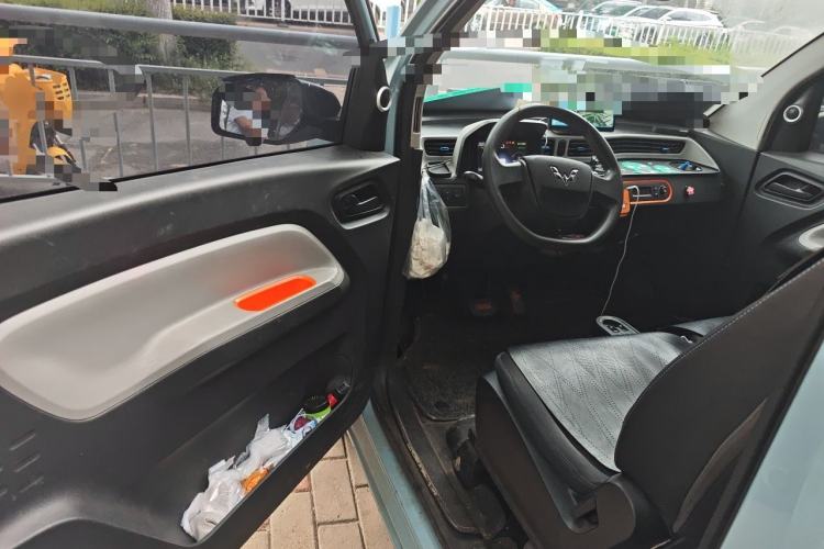 Used Wuling Hongguang MINIEV 2020 Freedom Version Lithium Iron Phosphate Driver Seat