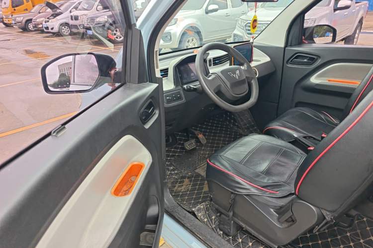 Used Wuling Hongguang MINIEV 2020 Enjoy Edition Lithium-Ion Battery Driver Seat