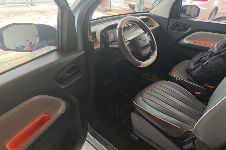 Used Wuling Hongguang MINIEV 2020 Enjoyment Model Lithium Iron Phosphate Driver Seat