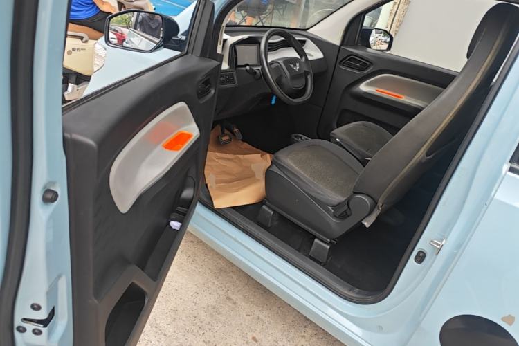 Used Wuling Hongguang MINIEV 2020 Freedom Version Lithium Iron Phosphate Driver Seat