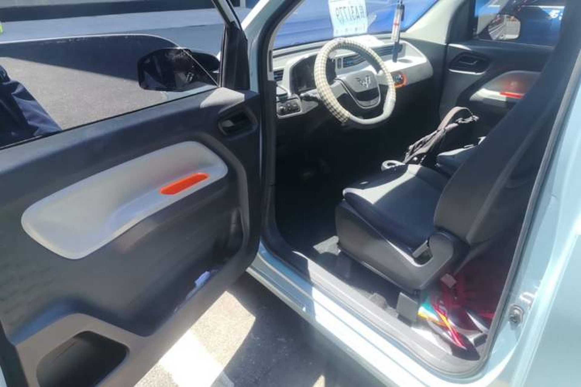 Used Wuling Hongguang MINIEV 2020 Freedom Version Lithium Iron Phosphate Driver Seat