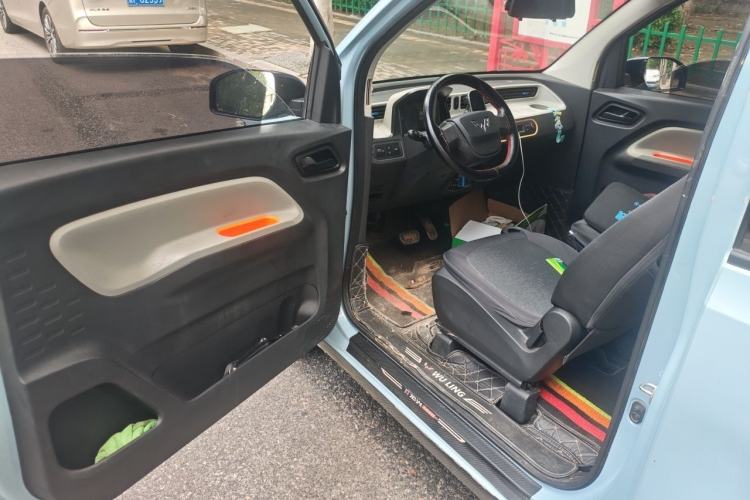 Used Wuling Hongguang MINIEV 2020 Zizai Version Lithium-NMC Driver Seat
