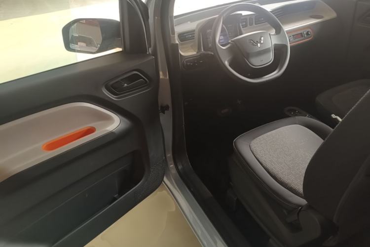 Used Wuling Hongguang MINIEV 2020 Enjoyment Model Lithium Iron Phosphate Driver Seat