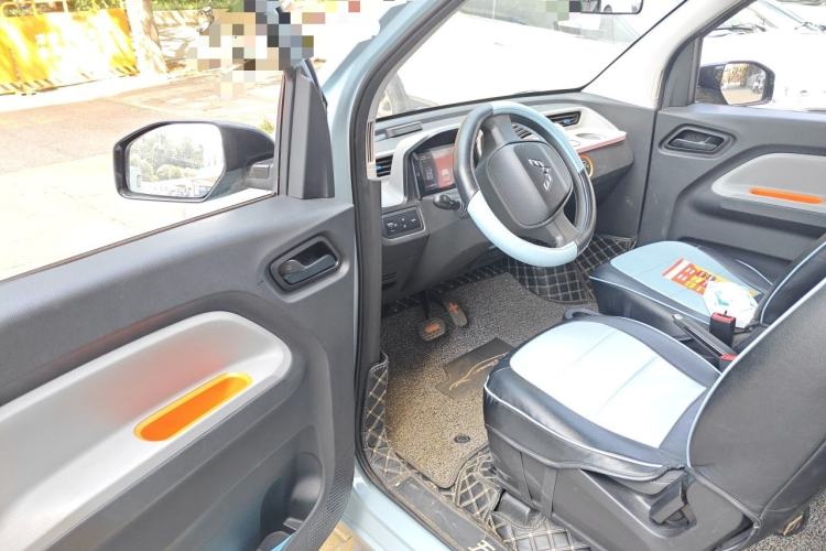 Used Wuling Hongguang MINIEV 2020 Freedom Version Lithium Iron Phosphate Driver Seat