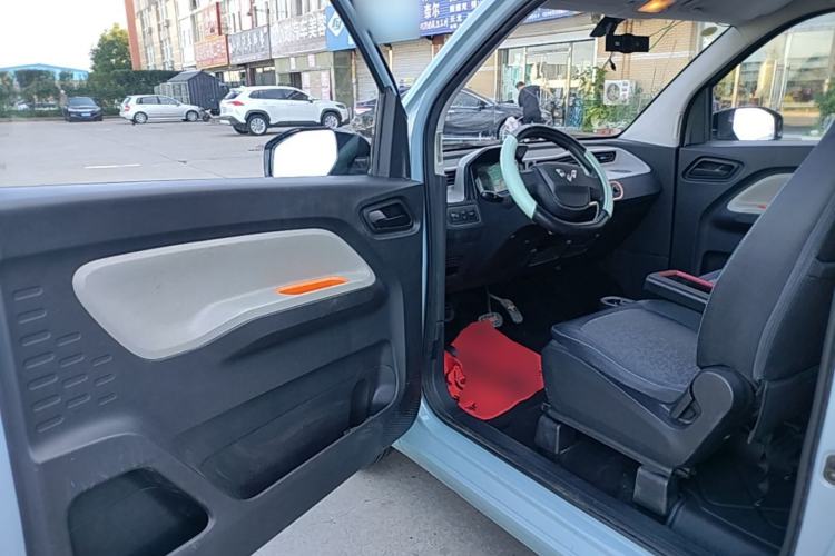 Used Wuling Hongguang MINIEV 2020 Freedom Version Lithium Iron Phosphate Driver Seat
