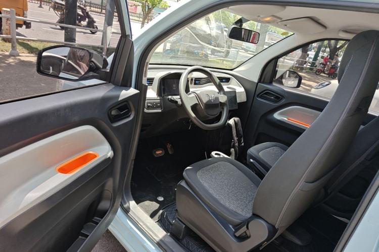 Used Wuling Hongguang MINIEV 2020 Freedom Version Lithium Iron Phosphate Driver Seat