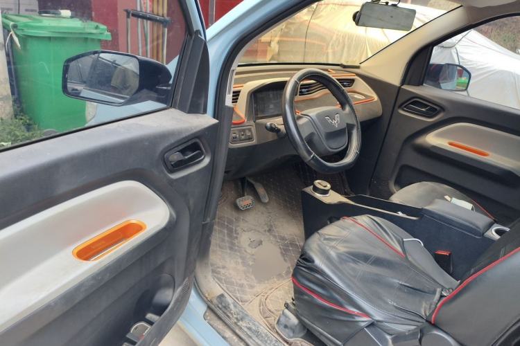 Used Wuling Hongguang MINIEV 2020 Freedom Version Lithium Iron Phosphate Driver Seat