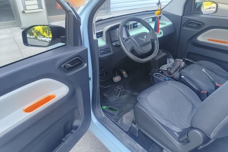 Used Wuling Hongguang MINIEV 2020 Freedom Version Lithium Iron Phosphate Driver Seat