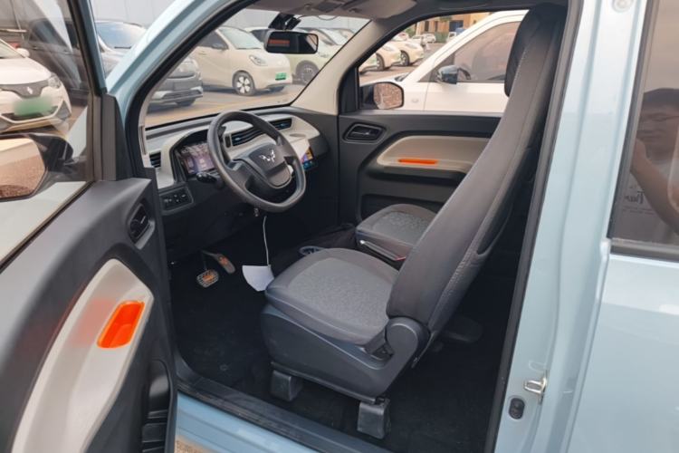 Used Wuling Hongguang MINIEV 2020 Freedom Version Lithium Iron Phosphate Driver Seat