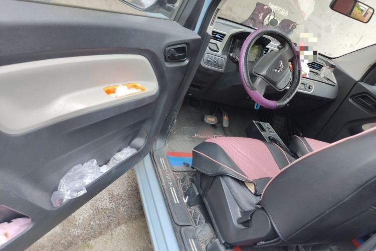 Used Wuling Hongguang MINIEV 2020 Enjoyment Model Lithium Iron Phosphate Driver Seat
