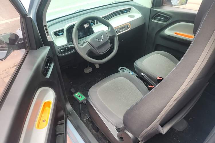 Used Wuling Hongguang MINIEV 2020 Enjoy Edition Lithium-Ion Battery Driver Seat