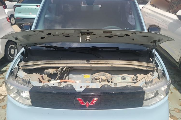 Used Wuling Hongguang MINIEV 2020 Freedom Version Lithium Iron Phosphate Engine Bay