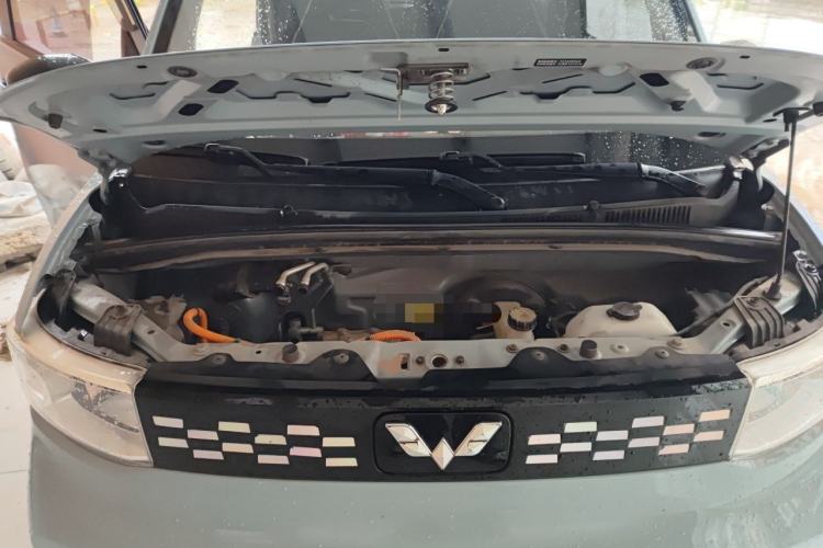 Used Wuling Hongguang MINIEV 2020 Easy Version Lithium-Ion Battery Engine Bay