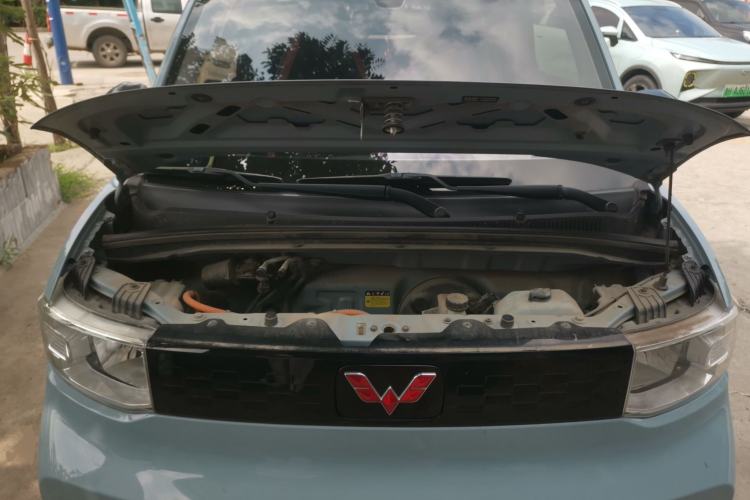 Used Wuling Hongguang MINIEV 2020 Enjoyment Model Lithium Iron Phosphate Engine Bay