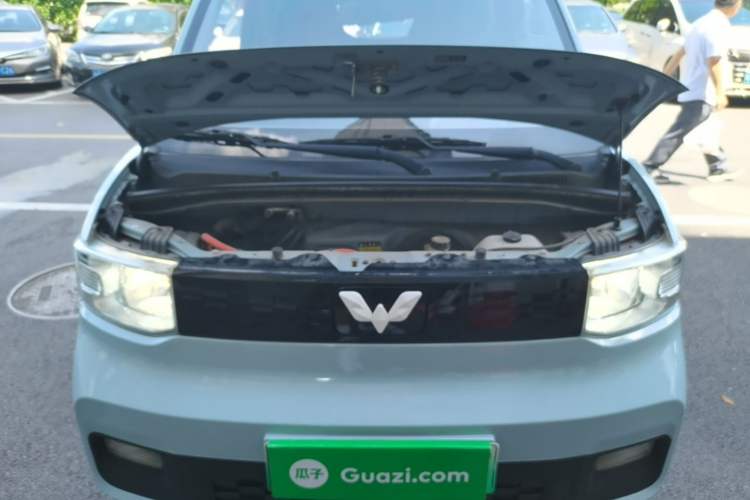 Used Wuling Hongguang MINIEV 2020 Freedom Version Lithium Iron Phosphate Engine Bay