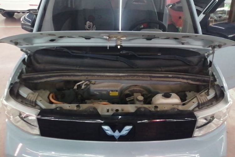 Used Wuling Hongguang MINIEV 2020 Freedom Version Lithium Iron Phosphate Engine Bay