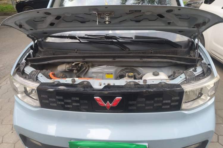 Used Wuling Hongguang MINIEV 2020 Zizai Version Lithium-NMC Engine Bay