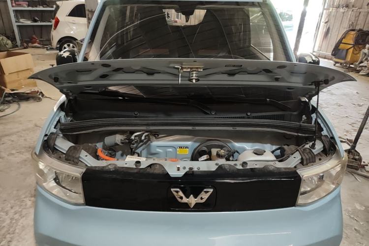 Used Wuling Hongguang MINIEV 2020 Freedom Version Lithium Iron Phosphate Engine Bay