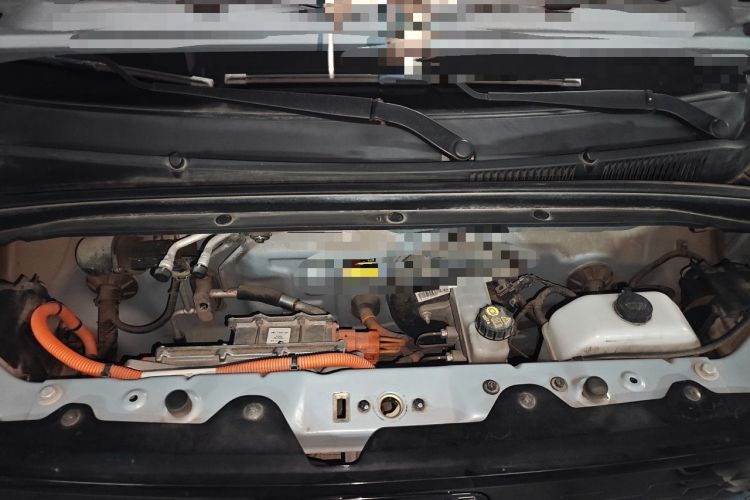 Used Wuling Hongguang MINIEV 2020 Freedom Version Lithium Iron Phosphate Engine Bay