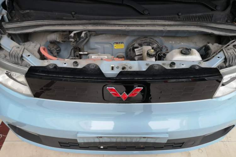 Used Wuling Hongguang MINIEV 2020 Enjoyment Model Lithium Iron Phosphate Engine Bay
