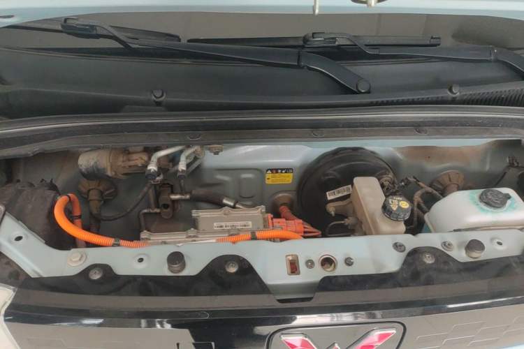 Used Wuling Hongguang MINIEV 2020 Freedom Version Lithium Iron Phosphate Engine Bay