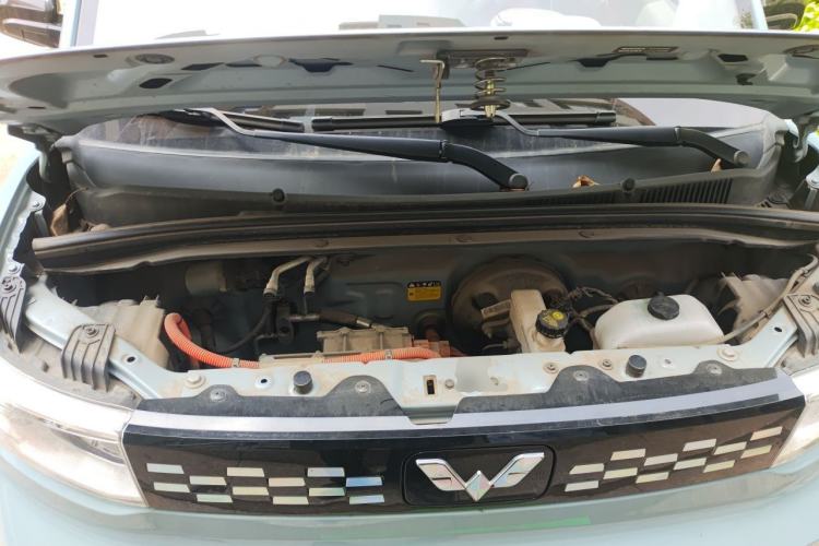 Used Wuling Hongguang MINIEV 2020 Zizai Version Lithium-NMC Engine Bay