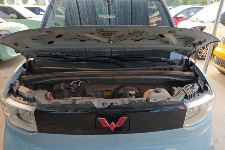Used Wuling Hongguang MINIEV 2020 Enjoyment Model Lithium Iron Phosphate Engine Bay