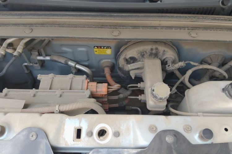 Used Wuling Hongguang MINIEV 2020 Freedom Version Lithium Iron Phosphate Engine Bay