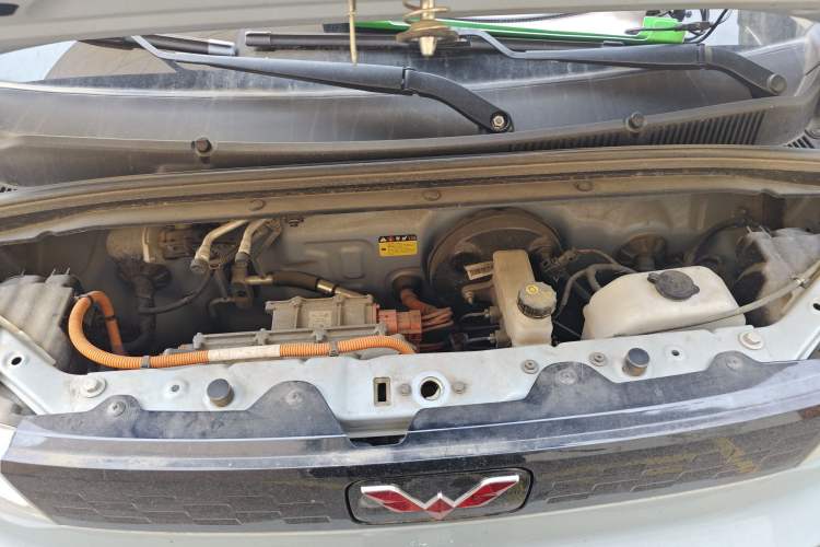 Used Wuling Hongguang MINIEV 2020 Enjoyment Model Lithium Iron Phosphate Engine Bay