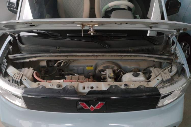 Used Wuling Hongguang MINIEV 2020 Enjoyment Model Lithium Iron Phosphate Engine Bay
