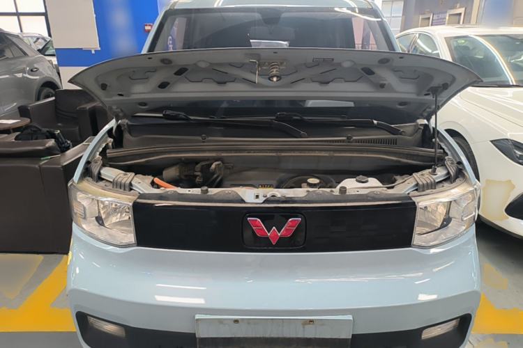 Used Wuling Hongguang MINIEV 2020 Freedom Version Lithium Iron Phosphate Engine Bay