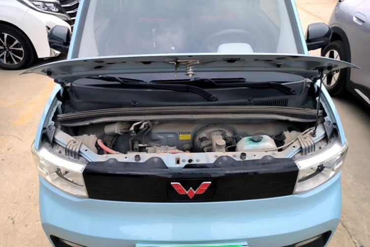 Used Wuling Hongguang MINIEV 2020 Freedom Version Lithium Iron Phosphate Engine Bay