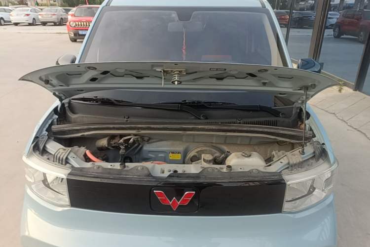 Used Wuling Hongguang MINIEV 2020 Freedom Version Lithium Iron Phosphate Engine Bay
