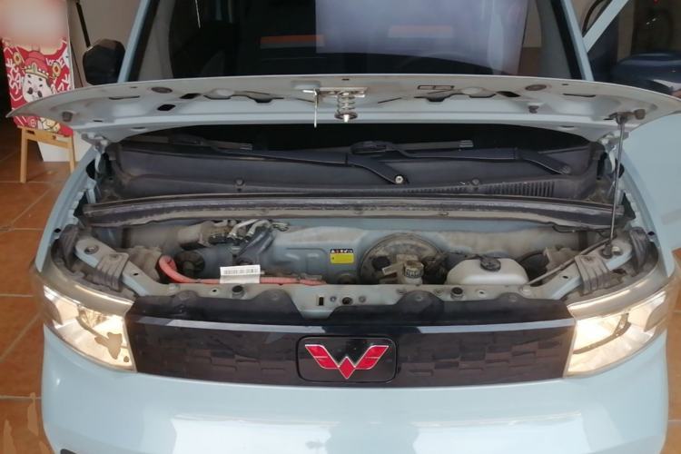 Used Wuling Hongguang MINIEV 2020 Freedom Version Lithium Iron Phosphate Engine Bay