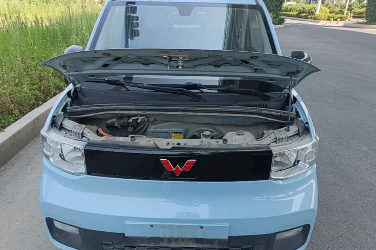 Used Wuling Hongguang MINIEV 2020 Enjoyment Model Lithium Iron Phosphate Engine Bay