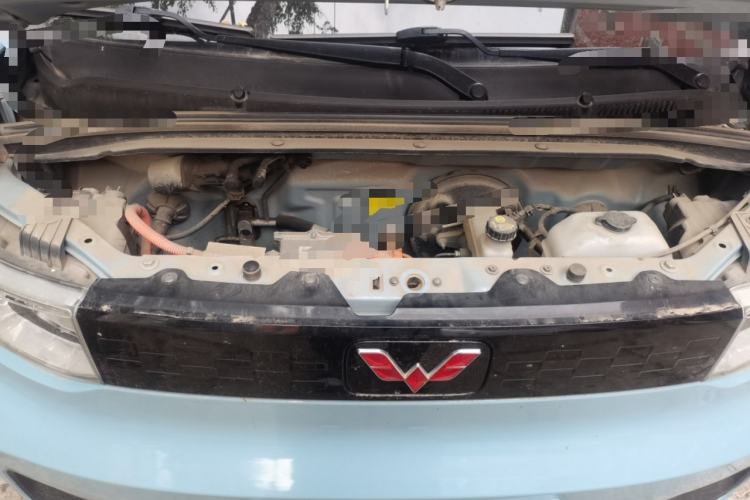 Used Wuling Hongguang MINIEV 2020 Freedom Version Lithium Iron Phosphate Engine Bay
